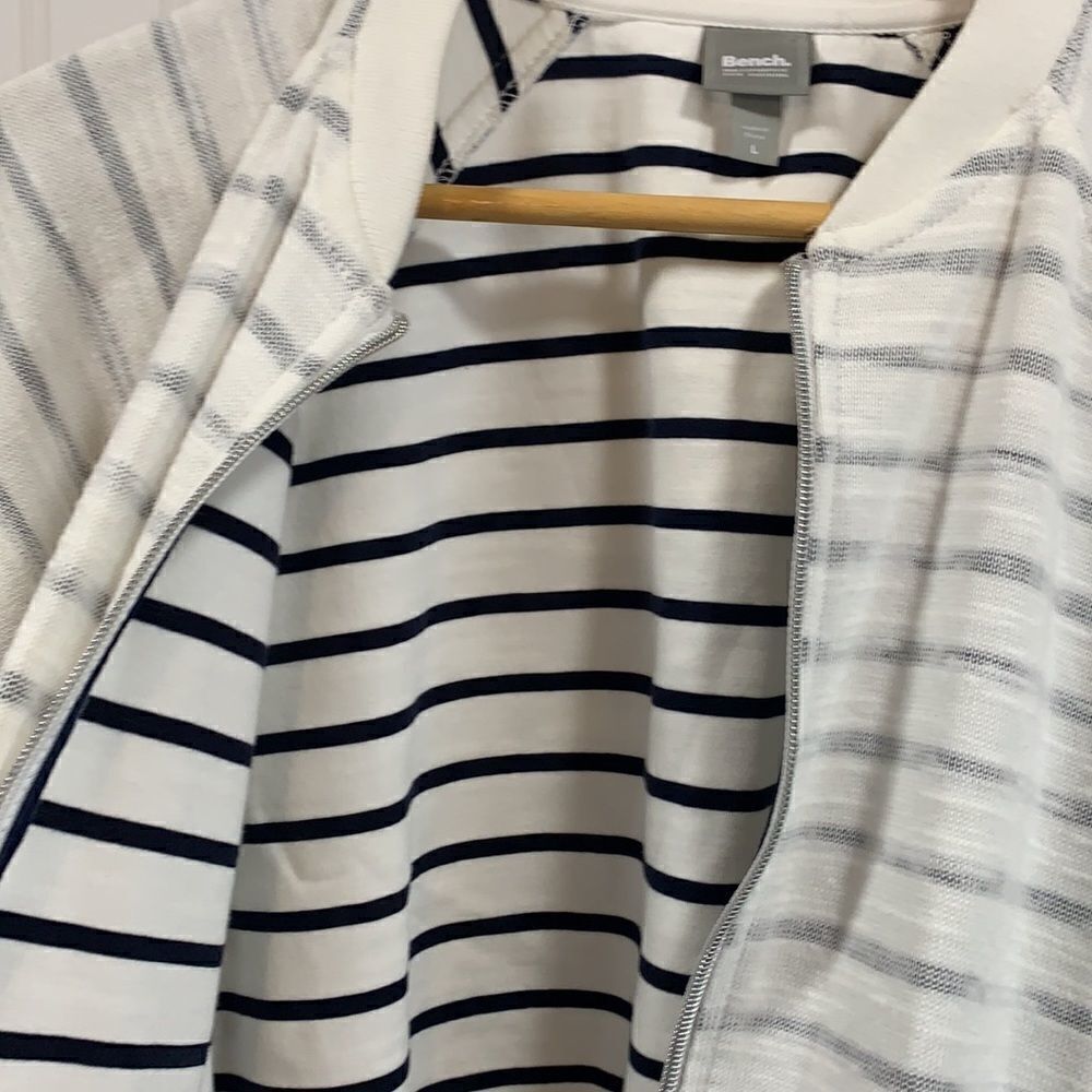 Bench zip up jacket - Picture 5 of 5